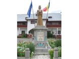 Statuia voievodului Bogdan I - Manastirea Bogdanesti #3