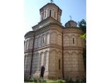 Arhitectura exterioar a manastirii - Manastirea Mihai Voda #2